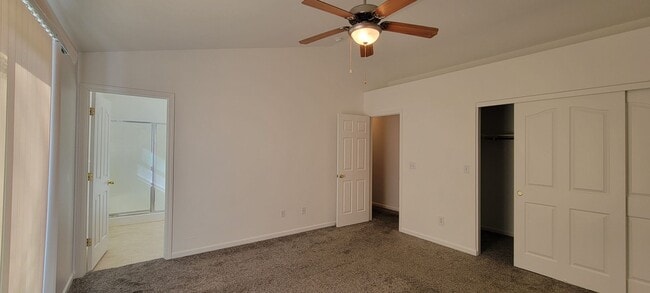 Building Photo - Great Anderson Location on Corner Lot, 3 Bedroom, 2 Bath Home