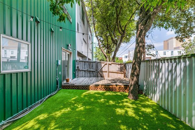 Building Photo - 3801 San Jacinto St