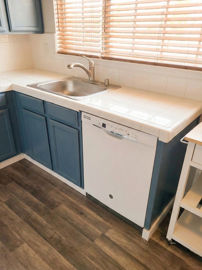 Building Photo - Charming & Updated 2BD Home in Castro Valley