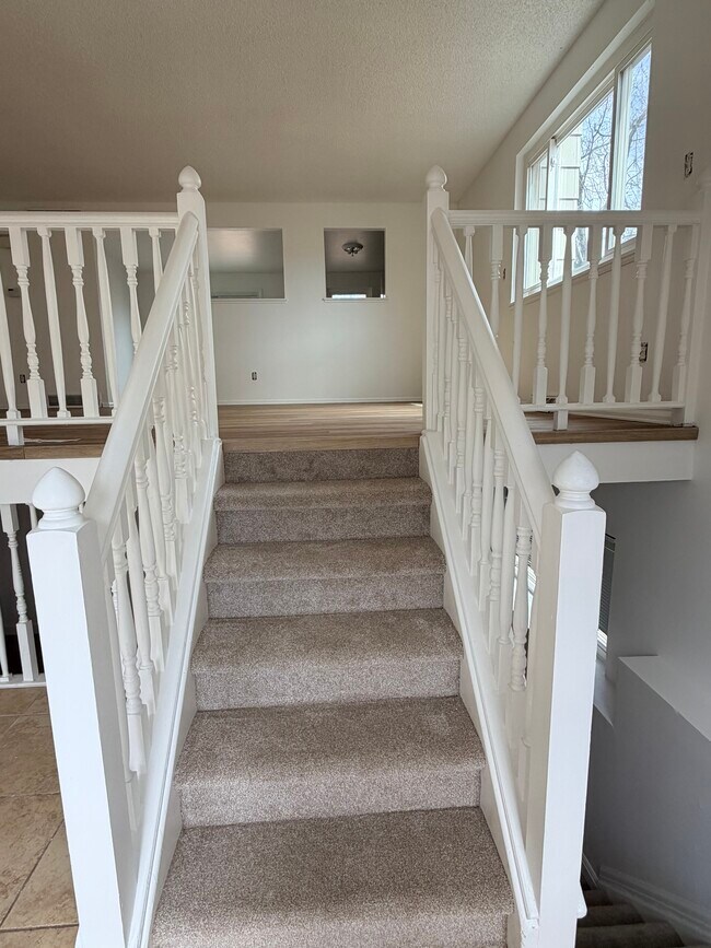 Building Photo - 10418 Jellison Way