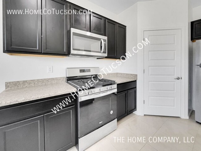 Building Photo - 7137 S Draper Rd