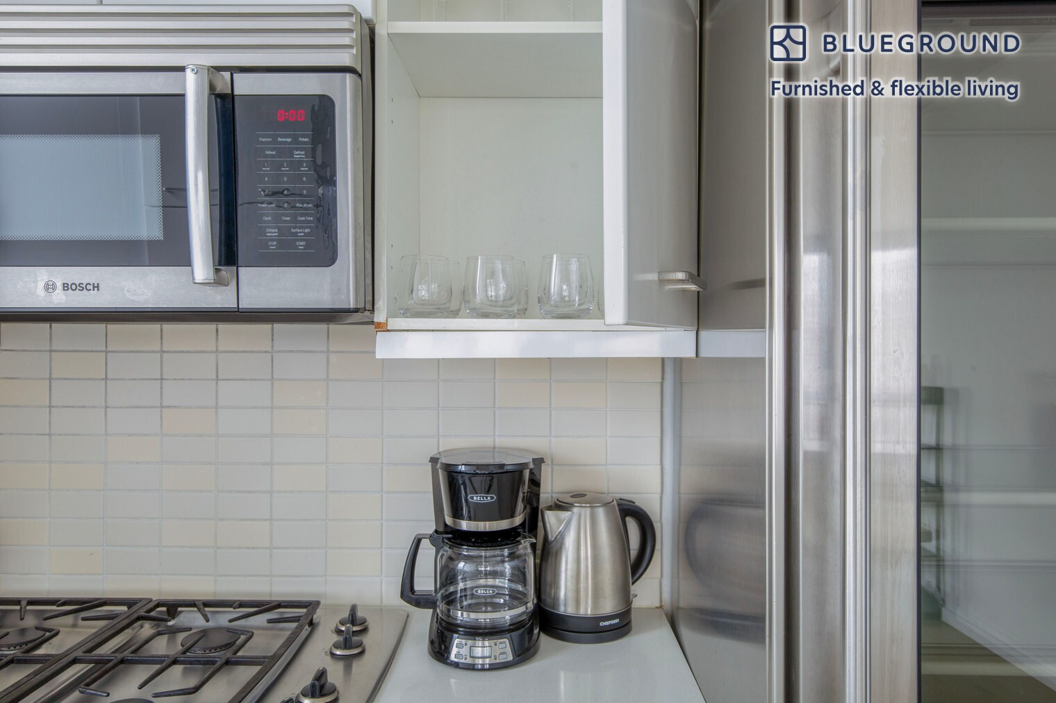 Building Photo - 635 W 42nd St