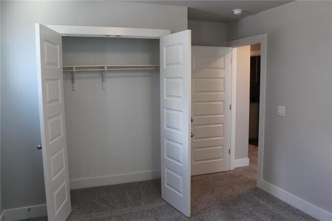 Building Photo - 7516 Harmony Shoals Bnd