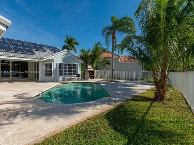 Building Photo - 642 Heritage Dr