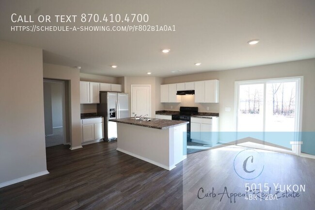 Building Photo - Move in special $950!!  New construction i...