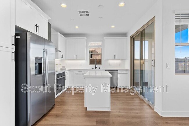 Building Photo - 26898 Rubicon Rd