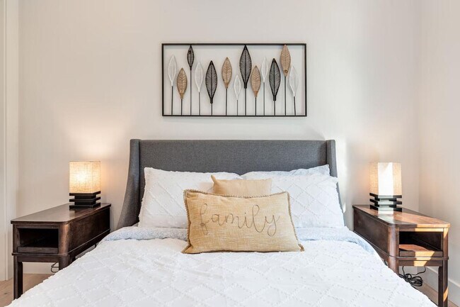 Building Photo - 115 110th Pl SE