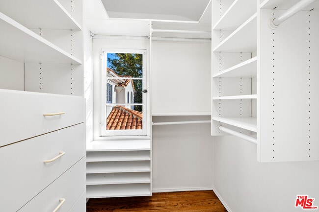 Building Photo - 200 S Anita Ave