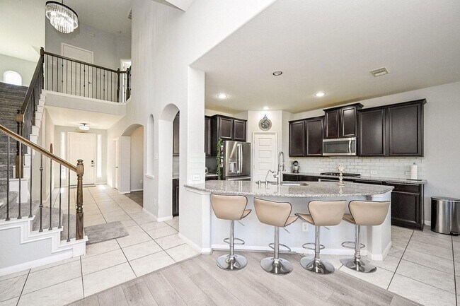 Building Photo - 7042 Sliding Rock Cir