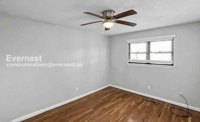 Building Photo - 3992 Arbor Pl Ln