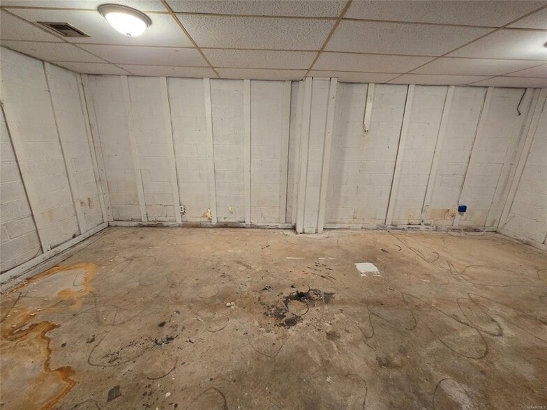 Building Photo - 106 Magnolia Ct