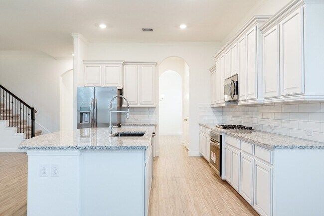 Building Photo - 1403 Woodson Rdg Ln
