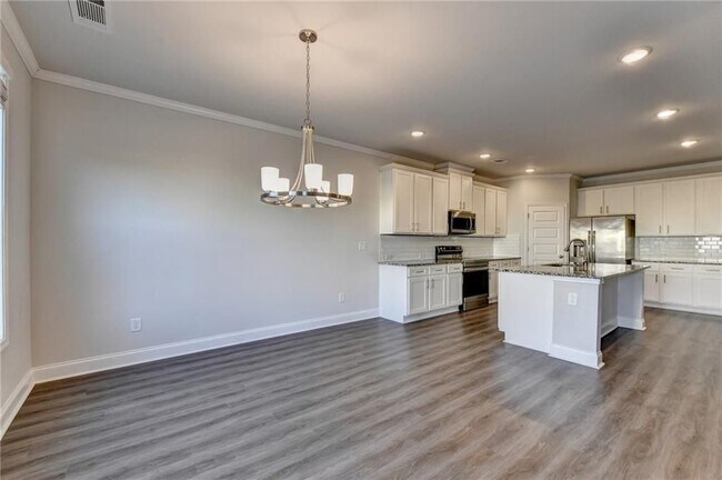Building Photo - 3855 Brookburn Pk