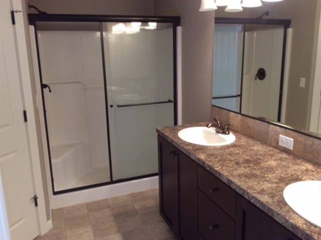 Building Photo - 468 Tulip Ave