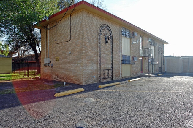 Building Photo - The Maya