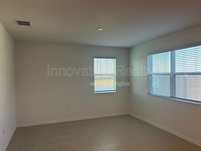 Building Photo - 2020 Tohoqua Blvd