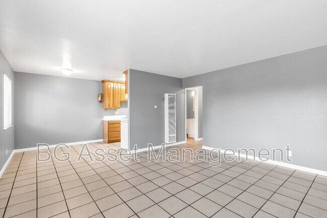 Building Photo - 1529 23rd St