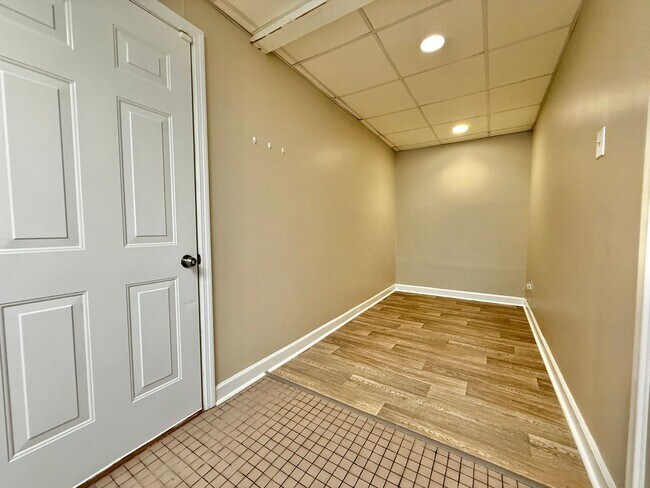 Building Photo - 279 Rice Gate Dr