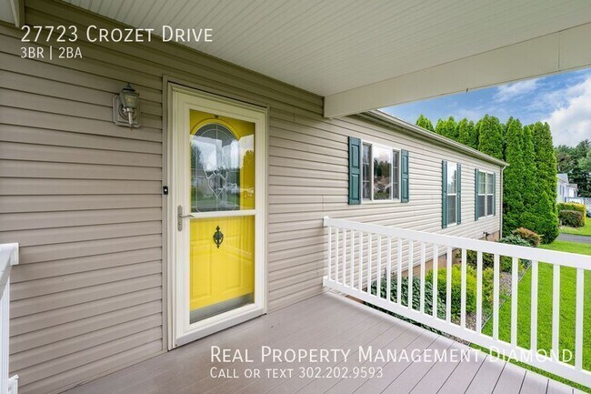 Building Photo - 27723 Crozet Dr