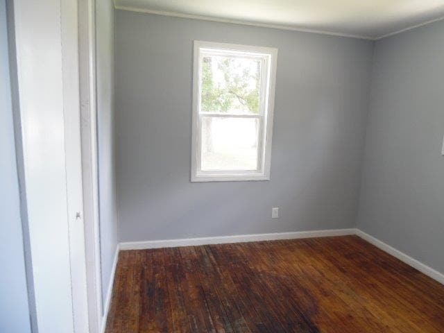 Building Photo - 2 BR 1 BA Duplex