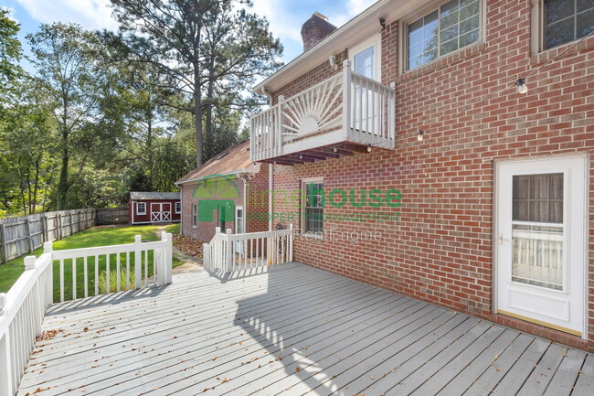 Building Photo - 948 Forest Lakes Cir