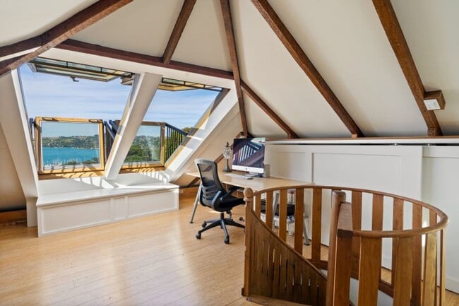 Building Photo - Sun-Filled Furnished Sausalito Home with Sweeping Bay Views