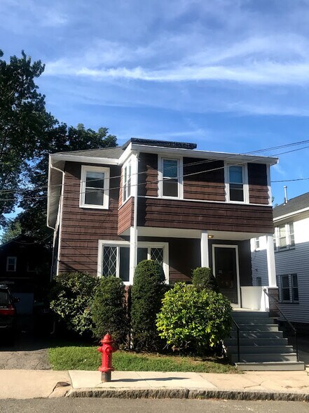 Building Photo - 24 Chetwynd Rd