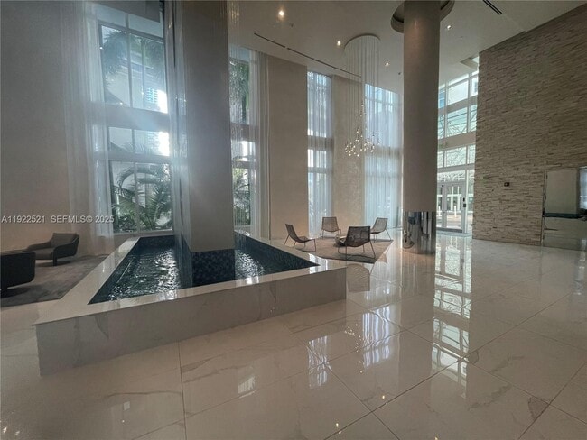 Building Photo - 41 SE 5th St