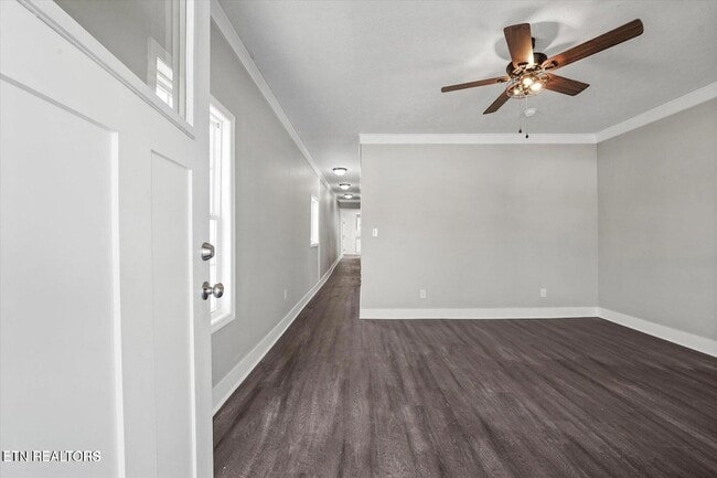 Building Photo - 216 Dameron Ave