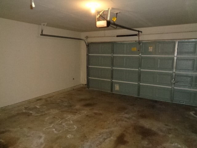 Building Photo - 19323 Palmoral Dr