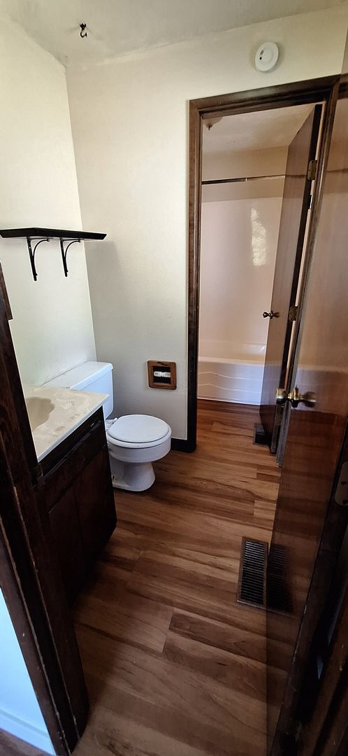 Building Photo - 3424 NW Satinwood St