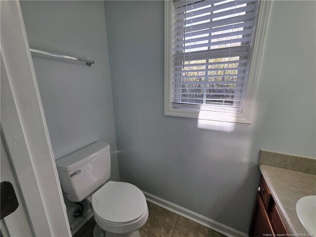 Building Photo - 2604 Daniel Boone Ln