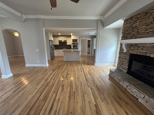 Building Photo - 4335 Georgia St