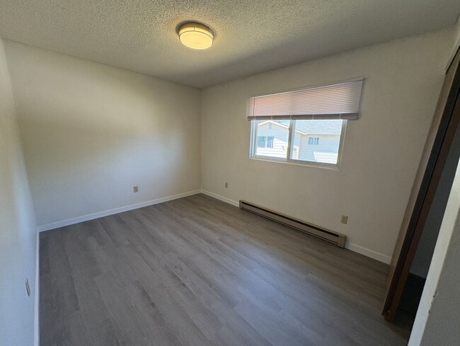 Building Photo - 1909 S Black Ave