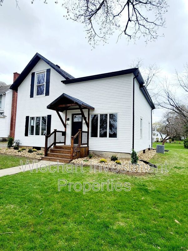 Building Photo - 358 Cherry St