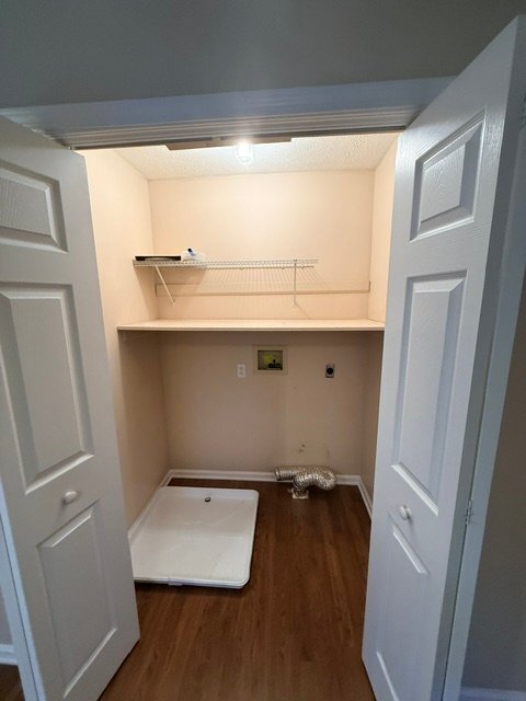 Building Photo - 1508 Woodcreek Ct