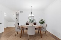 Building Photo - 8614 Oakford Dr