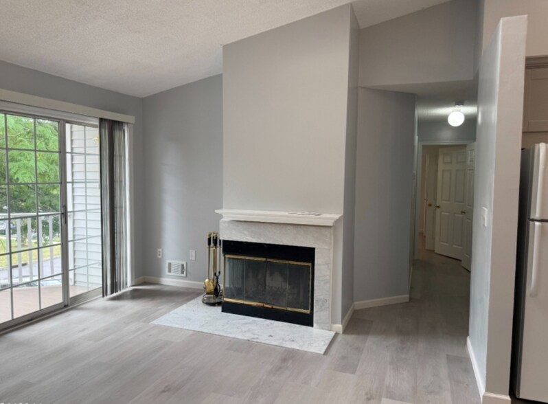 Building Photo - 3214 Winder Dr