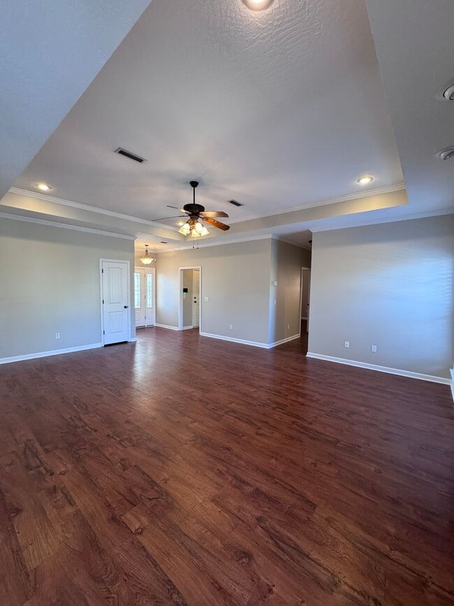 Building Photo - Valley Chase Subdivision!