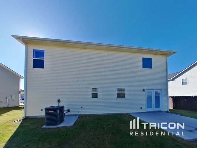 Building Photo - 913 Latting Dr