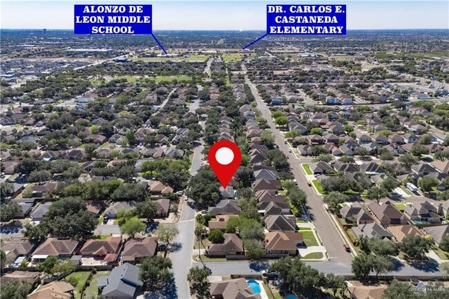 Building Photo - 27 N 33rd St