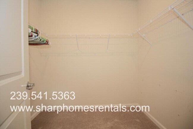 Building Photo - 16008 Beachberry Dr