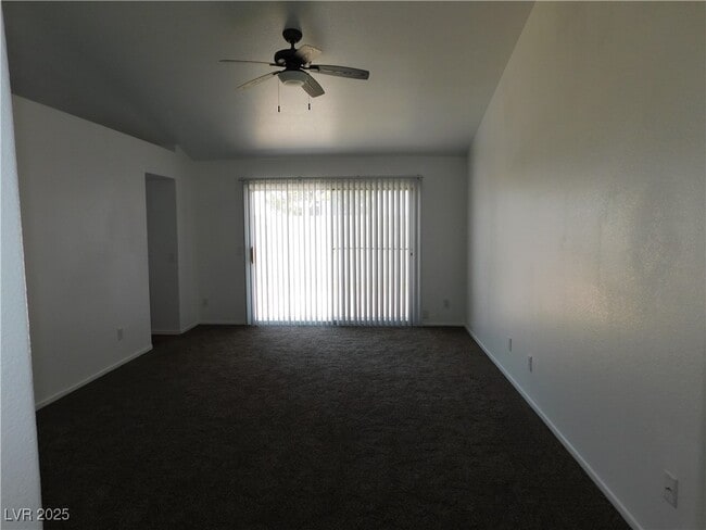 Building Photo - 105 Aruba Isle Dr