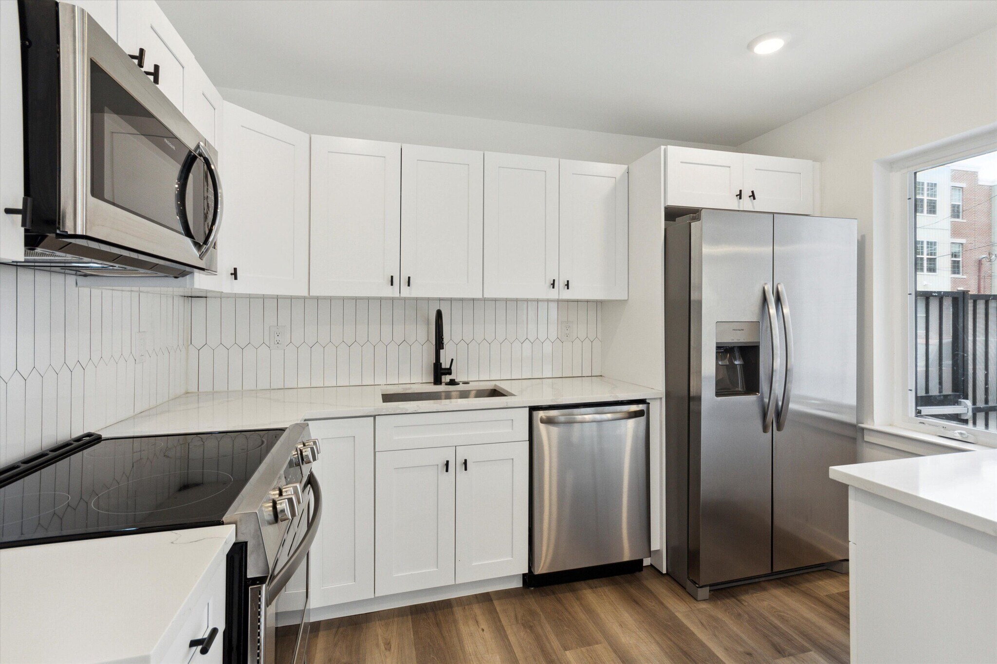 Building Photo - 1514 Master St