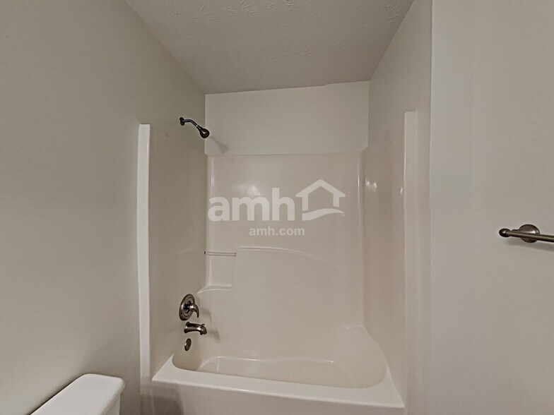 Building Photo - 3677 Burel Mill Dr