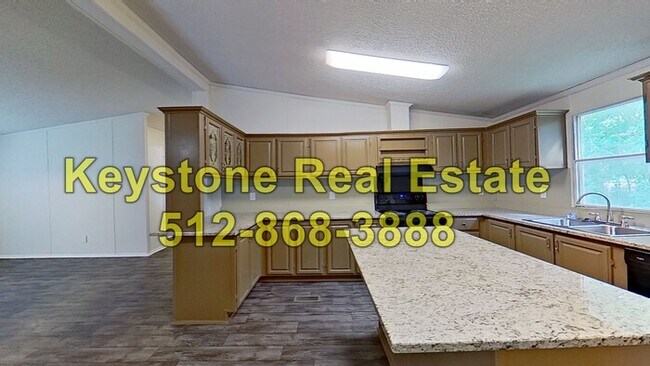 Building Photo - Lovely 4-bedroom, 2-bath home offering 2,048 sq ft on 1.21 scenic acres in Georgetown!