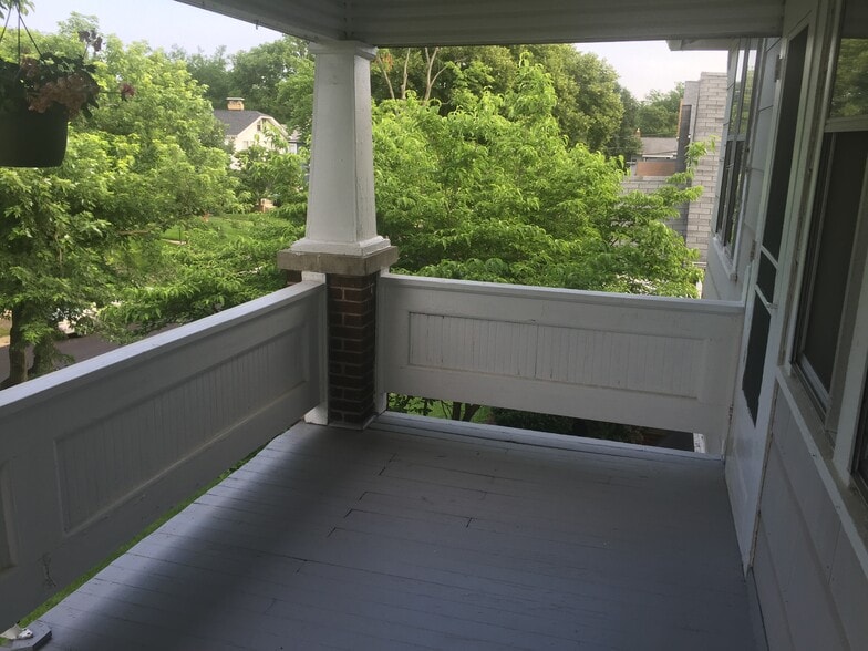 Balcony 1.1 - 930 Oxley Rd