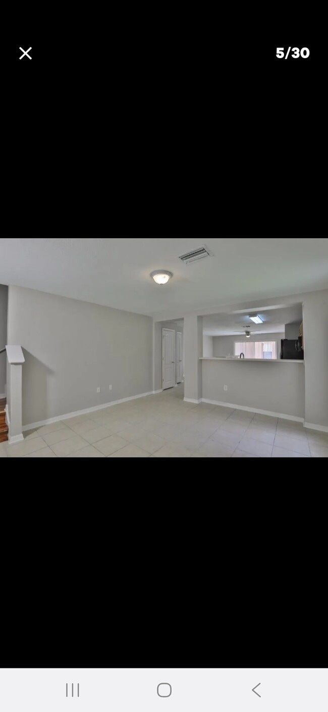 Building Photo - 6932 Hawthorne Trace Ln