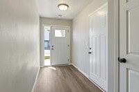 Building Photo - 806 United Dr