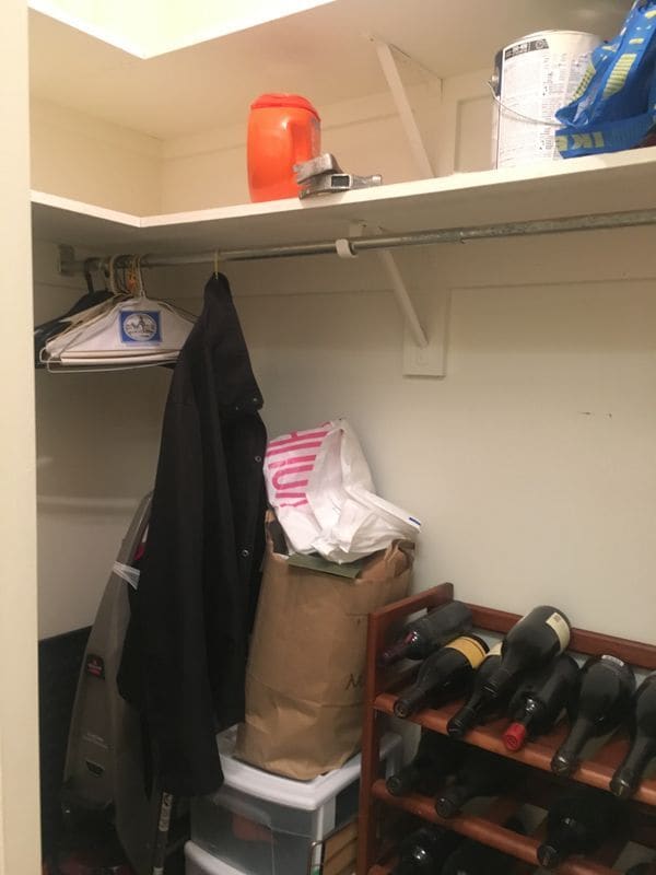 Building Photo - 5445 N Sheridan Rd